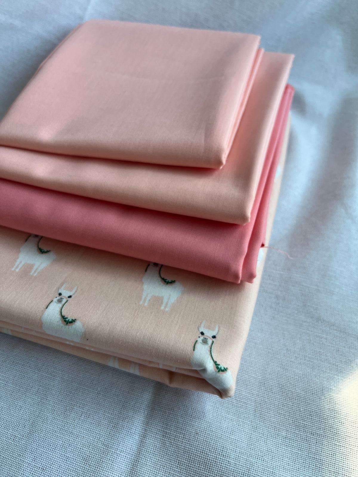 Toddler Irish Chain Quilt Kit - Coral | Toddler Size, All Fabrics Included