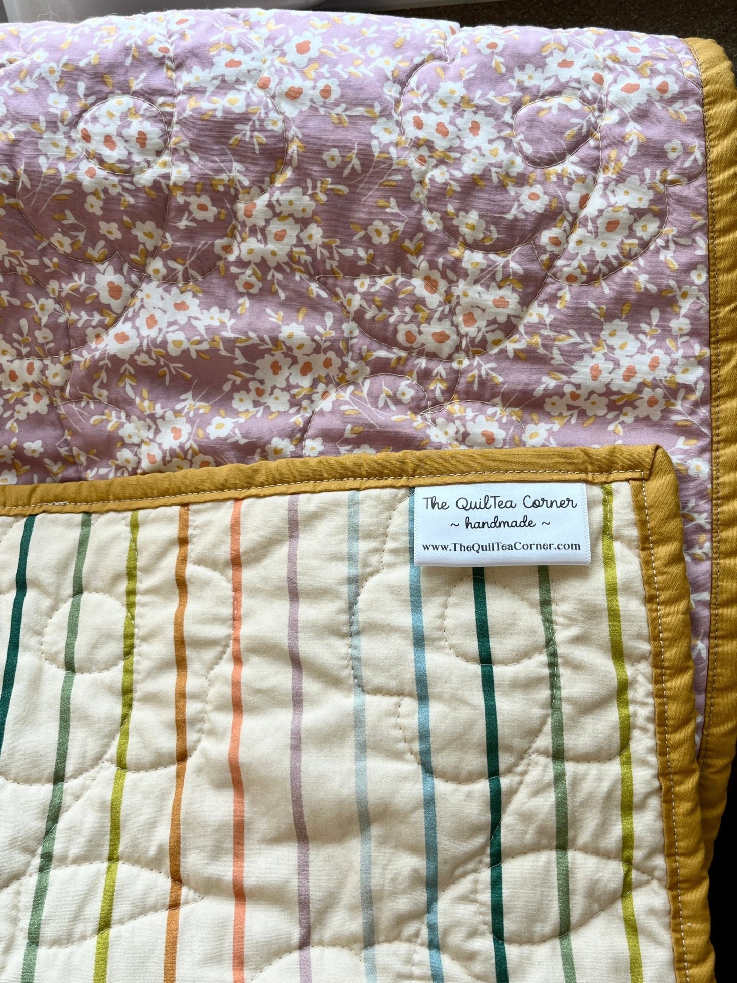 Daisy Floral Baby Quilt and "Will You Be My Friend?" Book Bundle - The QuilTea Corner