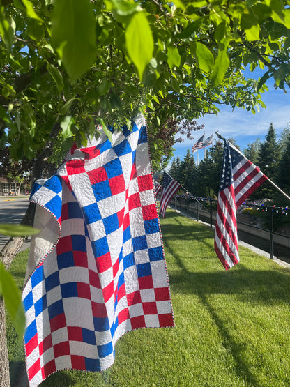 Patriotic Quilt – Old Market Square Quilt – Red White and Blue Throw Quilt – Americana Patchwork Quilt – Handmade Cotton Quilt