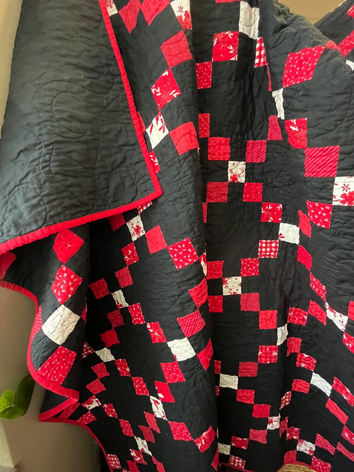 Black and Red Irish Chain Quilt – Handmade Extra Large Throw Quilt - The QuilTea Corner