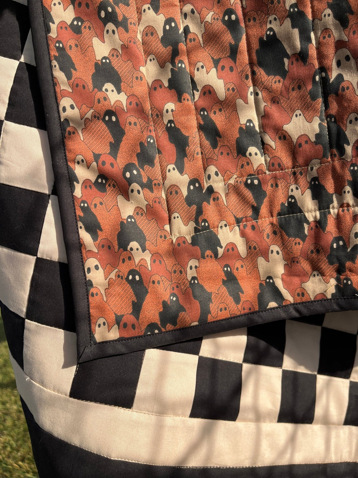 Black and Tan Checkered Ghost Baby Quilt - The QuilTea Corner
