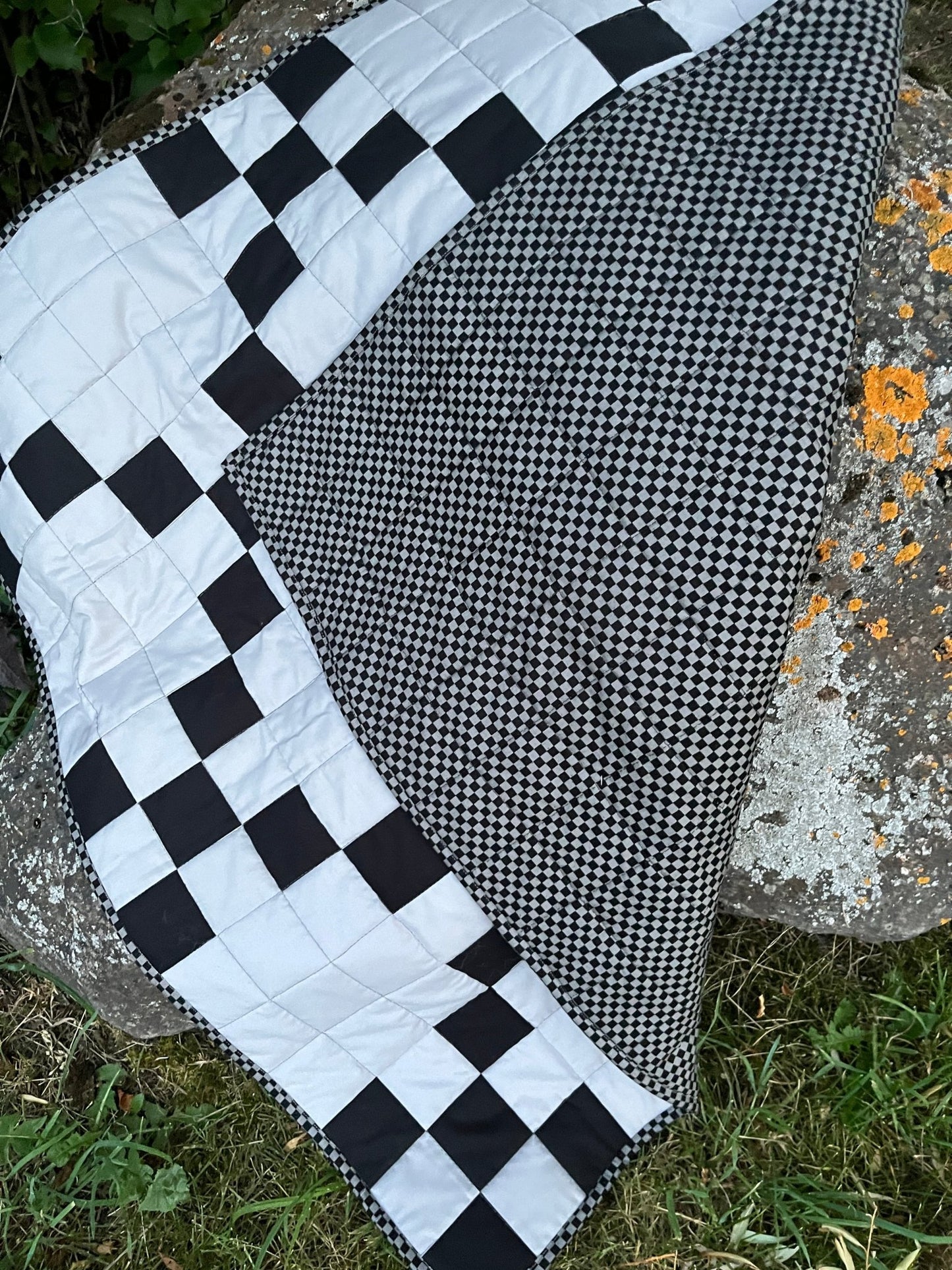 Black & Gray Irish Chain Baby Quilt - The QuilTea Corner