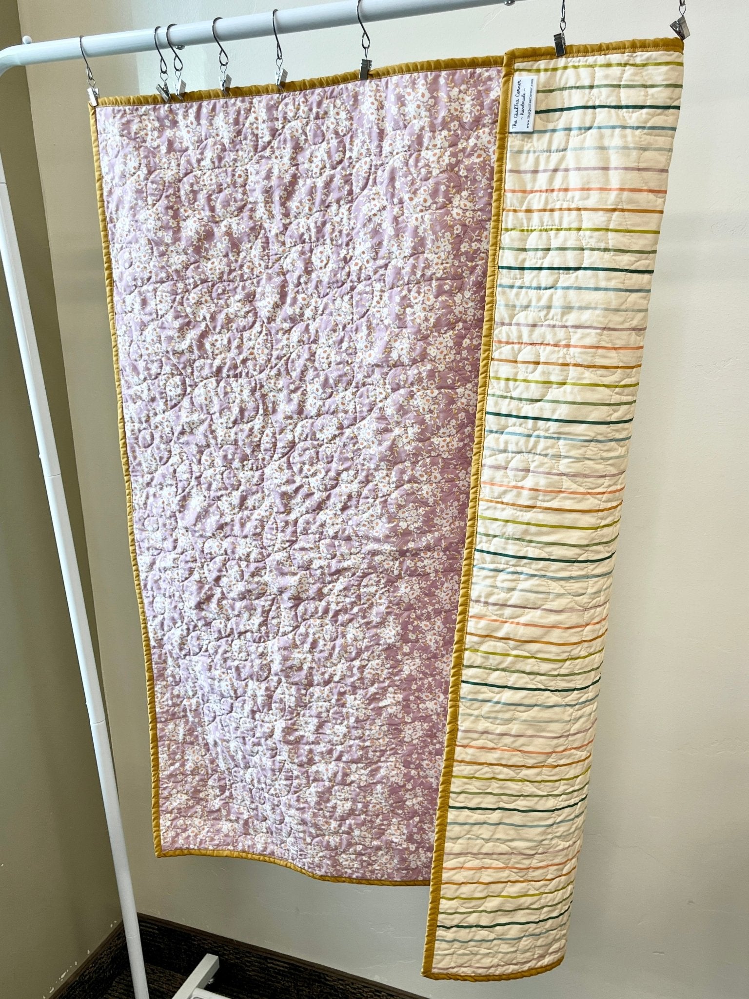 Daisy Floral Baby Quilt and "Will You Be My Friend?" Book Bundle - The QuilTea Corner