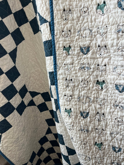 Double Bubble Quilt – Modern Double Irish Chain in Blue and White | Handmade Throw Quilt - The QuilTea Corner
