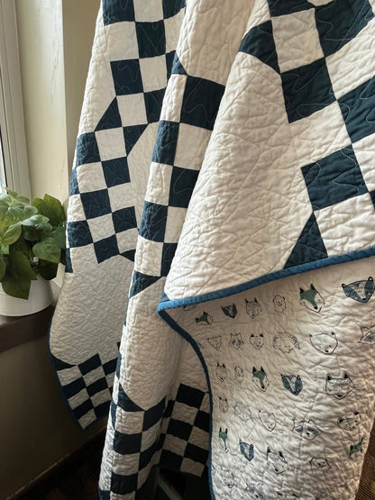 Double Bubble Quilt – Modern Double Irish Chain in Blue and White | Handmade Throw Quilt - The QuilTea Corner