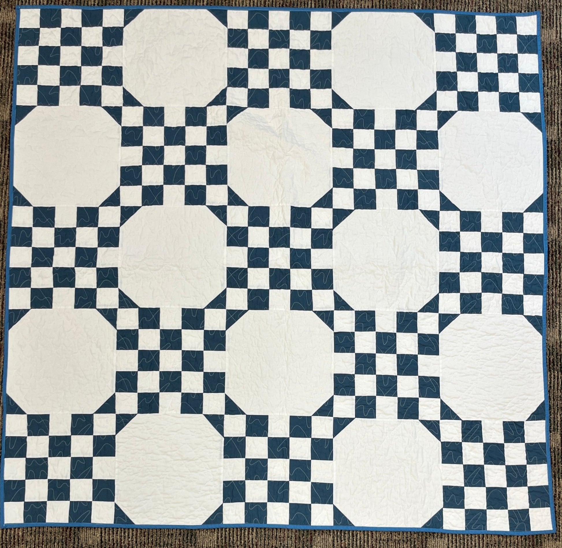 Double Bubble Quilt – Modern Double Irish Chain in Blue and White | Handmade Throw Quilt - The QuilTea Corner