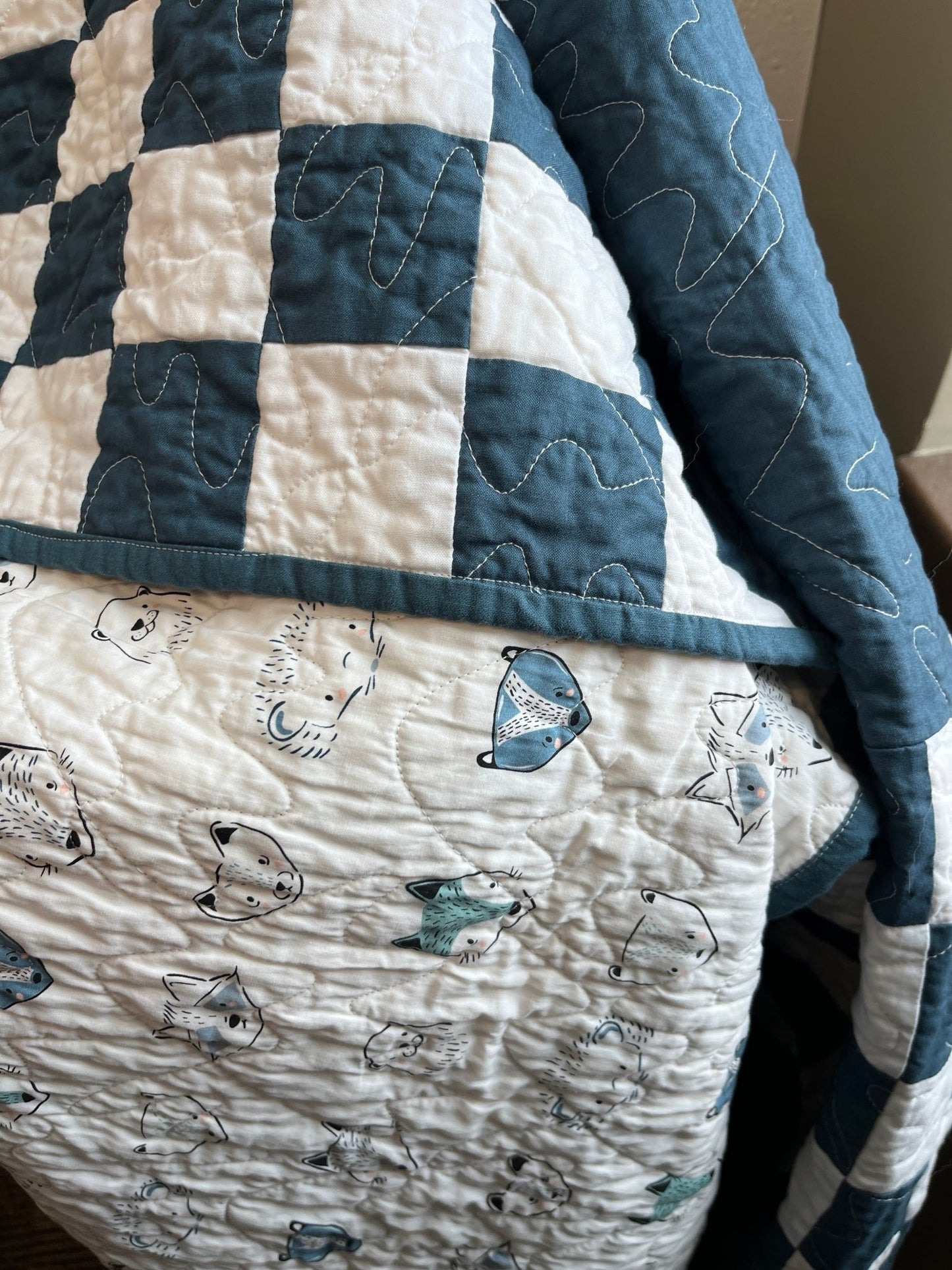 Double Bubble Quilt – Modern Double Irish Chain in Navy and White | Handmade Throw Quilt - The QuilTea Corner