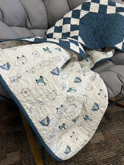 Double Bubble Quilt – Modern Double Irish Chain in Navy and White | Handmade Throw Quilt - The QuilTea Corner