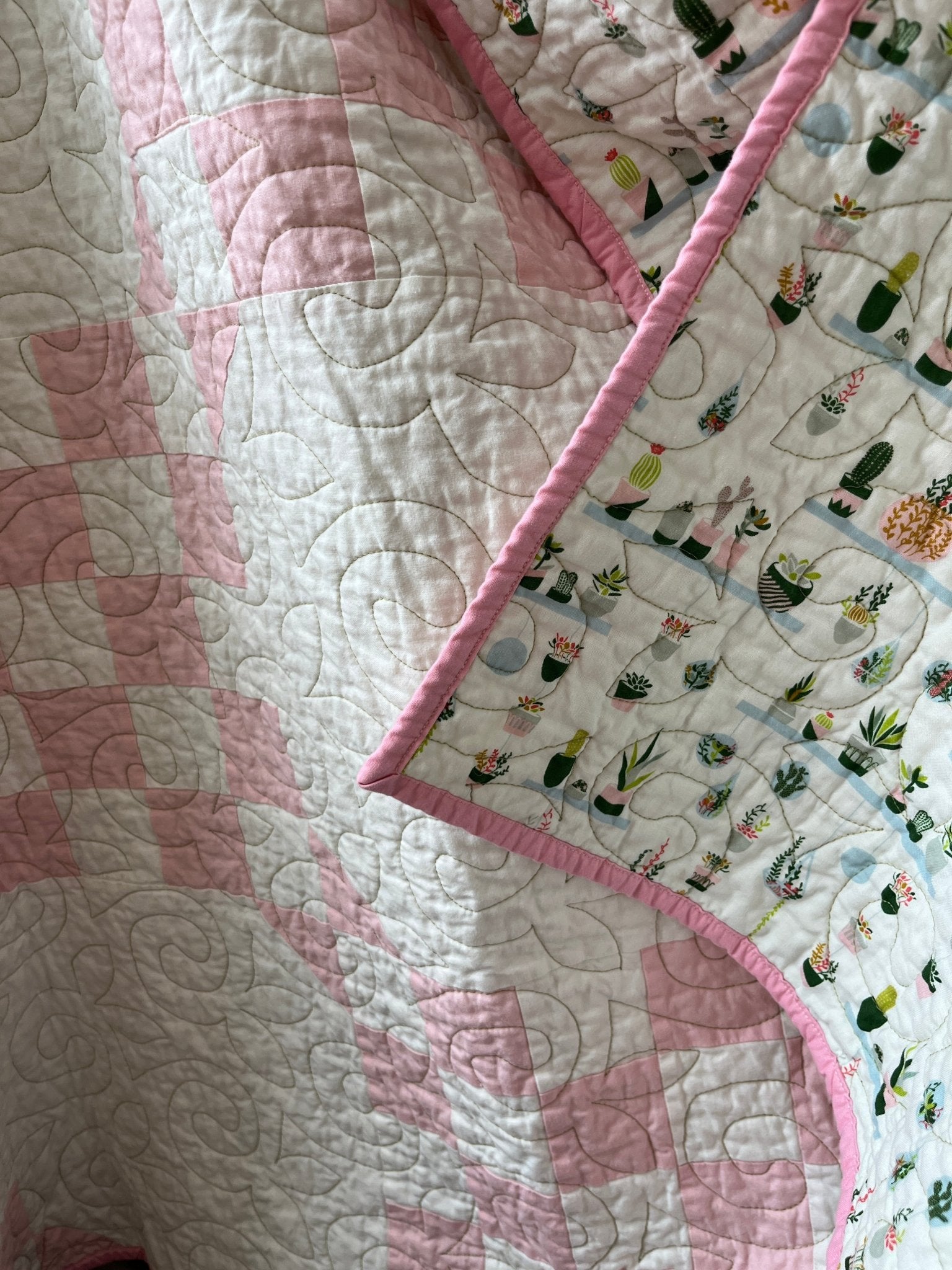 Double Bubble Quilt – Modern Double Irish Chain in Pink and White | Handmade Throw Quilt - The QuilTea Corner