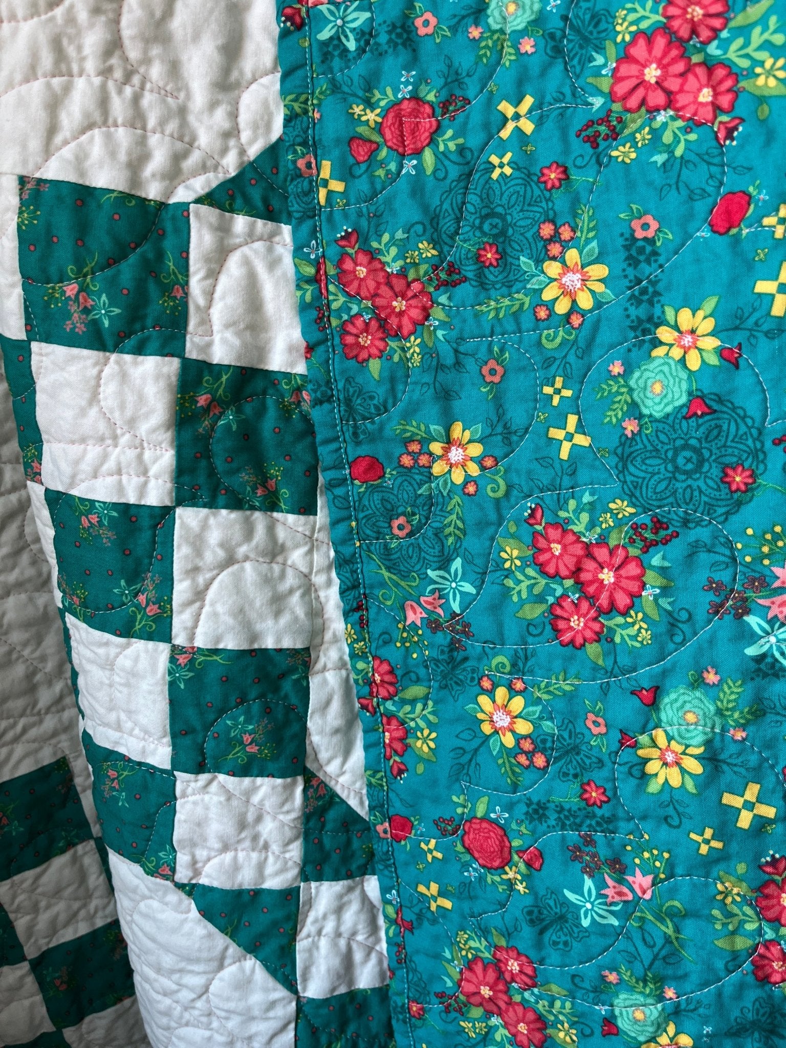 Double Bubble Quilt – Modern Double Irish Chain in Teal and White | Handmade Throw Quilt - The QuilTea Corner