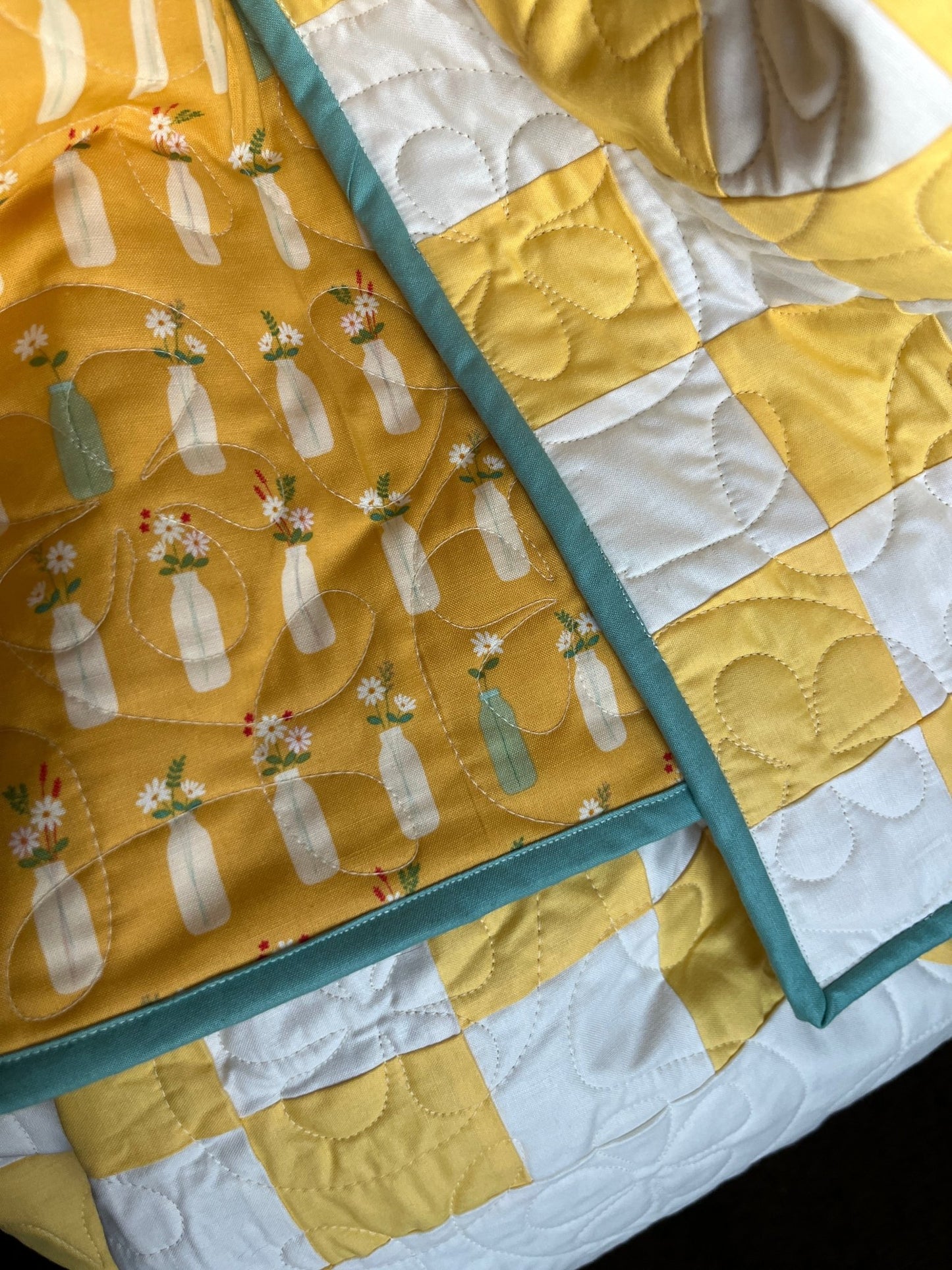 Double Bubble Quilt – Modern Double Irish Chain in Yellow and White | Handmade Throw Quilt - The QuilTea Corner