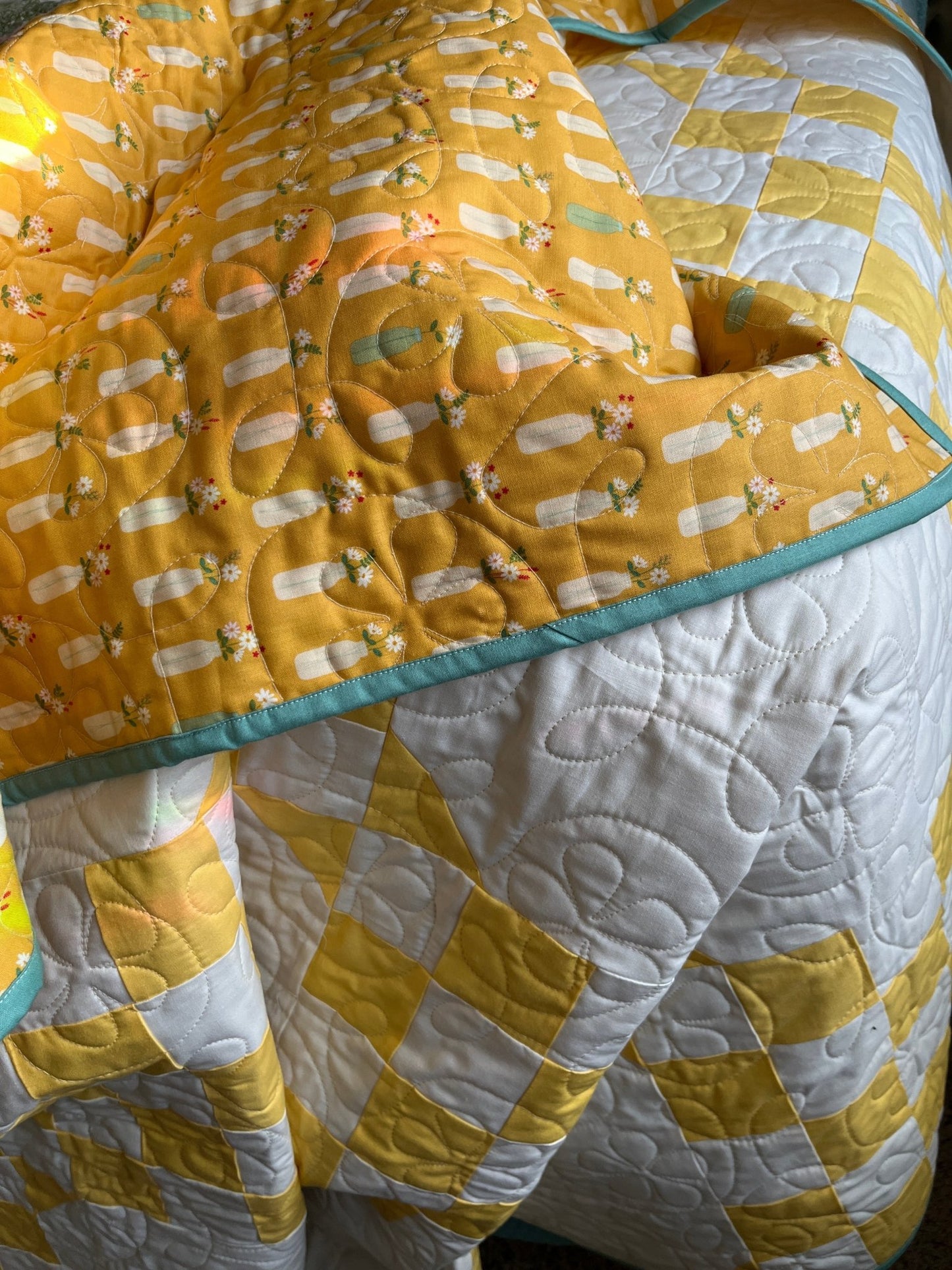 Double Bubble Quilt – Modern Double Irish Chain in Yellow and White | Handmade Throw Quilt - The QuilTea Corner