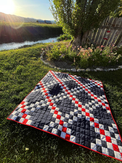 Double Irish Chain Quilt – Patriotic Throw Quilt – Navy Red White Quilt – Veteran Lap Quilt – Handmade Americana Quilt - The QuilTea Corner