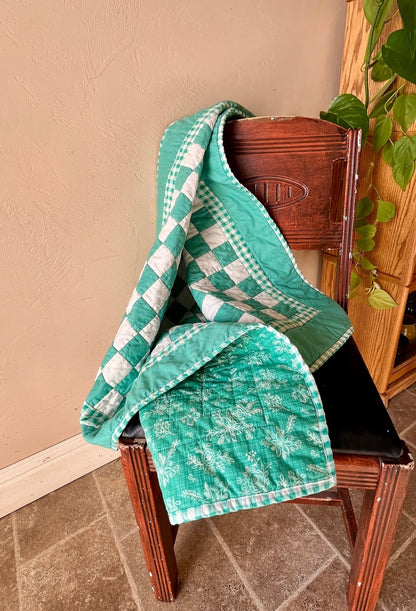 Green Gingham Floral Checkered Baby Quilt - The QuilTea Corner