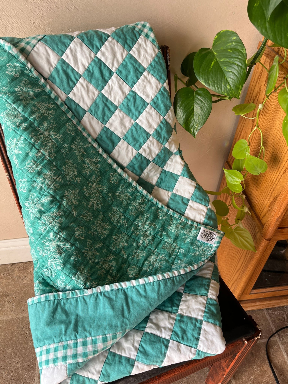 Green Gingham Floral Checkered Baby Quilt - The QuilTea Corner