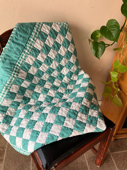 Green Gingham Floral Checkered Baby Quilt - The QuilTea Corner