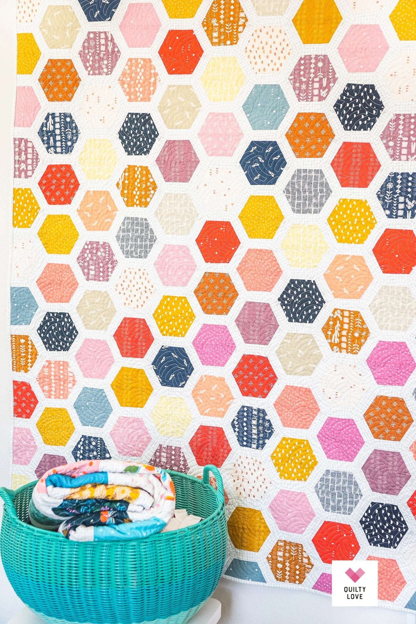 Hexie Framed PAPER Quilt Pattern - The QuilTea Corner