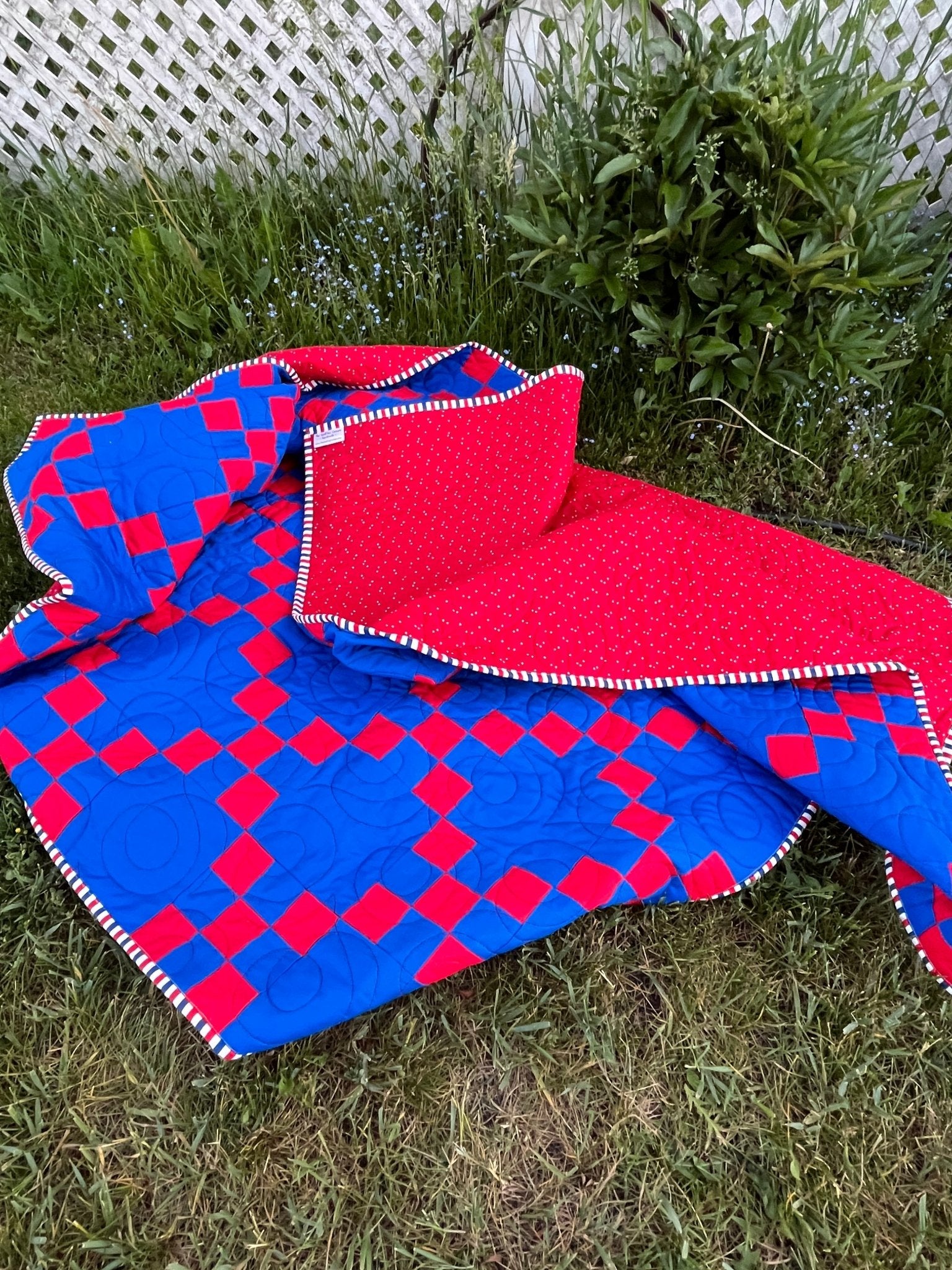 Irish Chain Quilt – Red and Blue Americana Throw Quilt – Handmade Patriotic Quilt – Farmhouse Patchwork Quilt - The QuilTea Corner