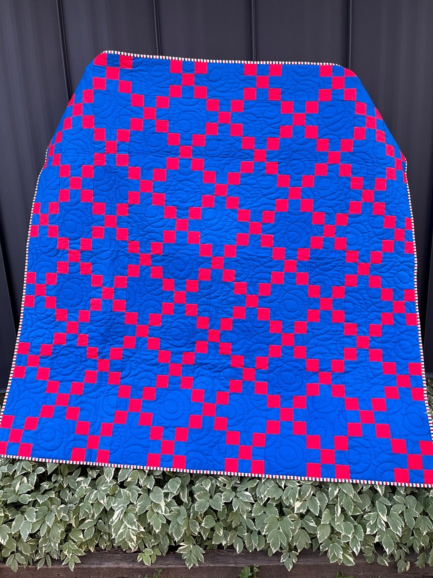Irish Chain Quilt – Red and Blue Americana Throw Quilt – Handmade Patriotic Quilt – Farmhouse Patchwork Quilt - The QuilTea Corner
