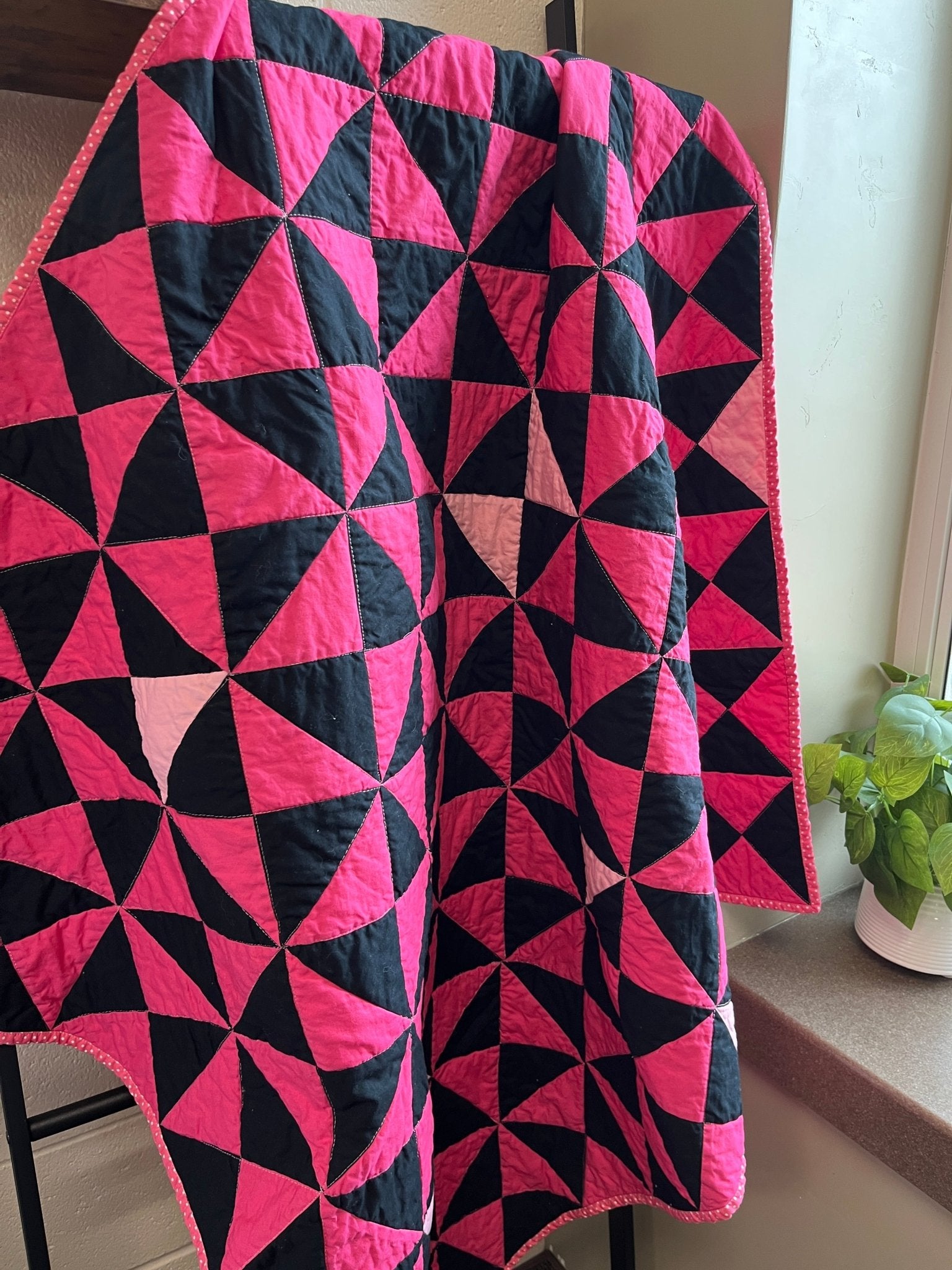 Pink and Black Time Flies Baby Quilt – Modern Triangle Patchwork - The QuilTea Corner