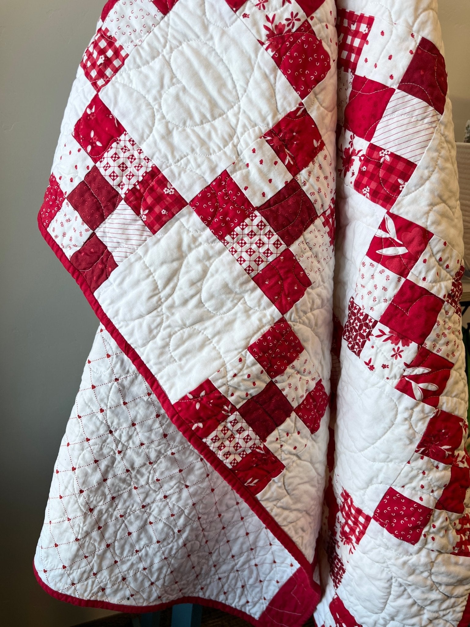 Red and White Hearts Irish Chain Baby Quilt - The QuilTea Corner