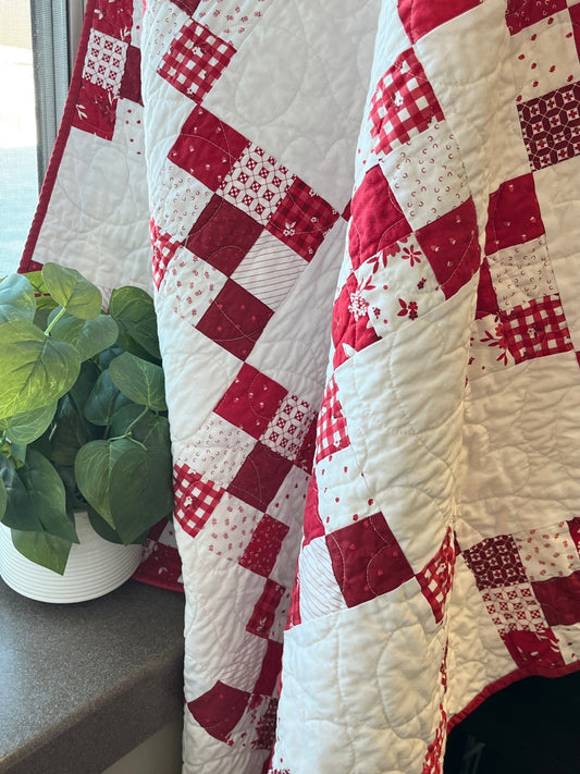 Red and White Hearts Irish Chain Baby Quilt - The QuilTea Corner