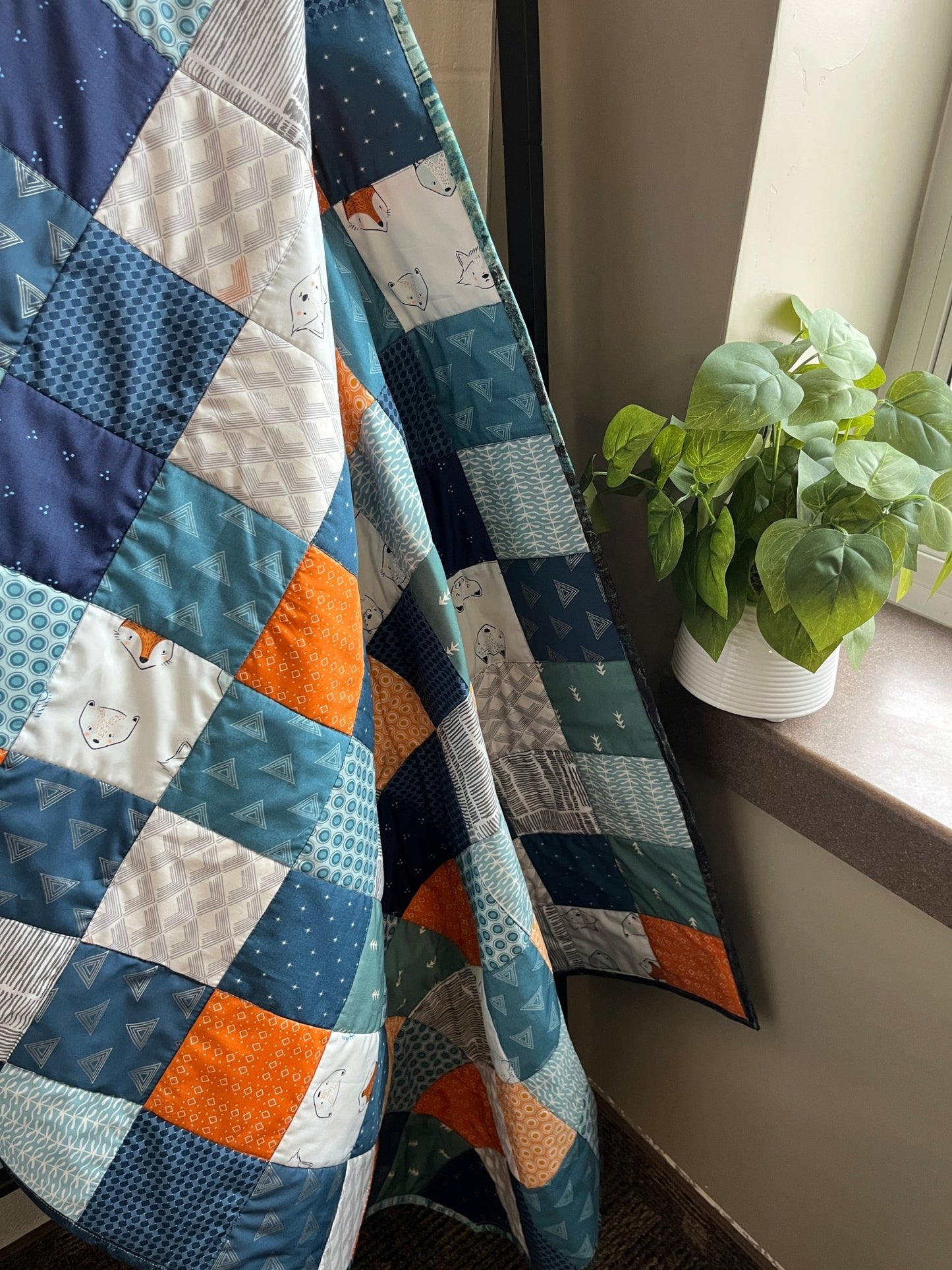 Woodland Mountain Baby Crib Quilt - The QuilTea Corner