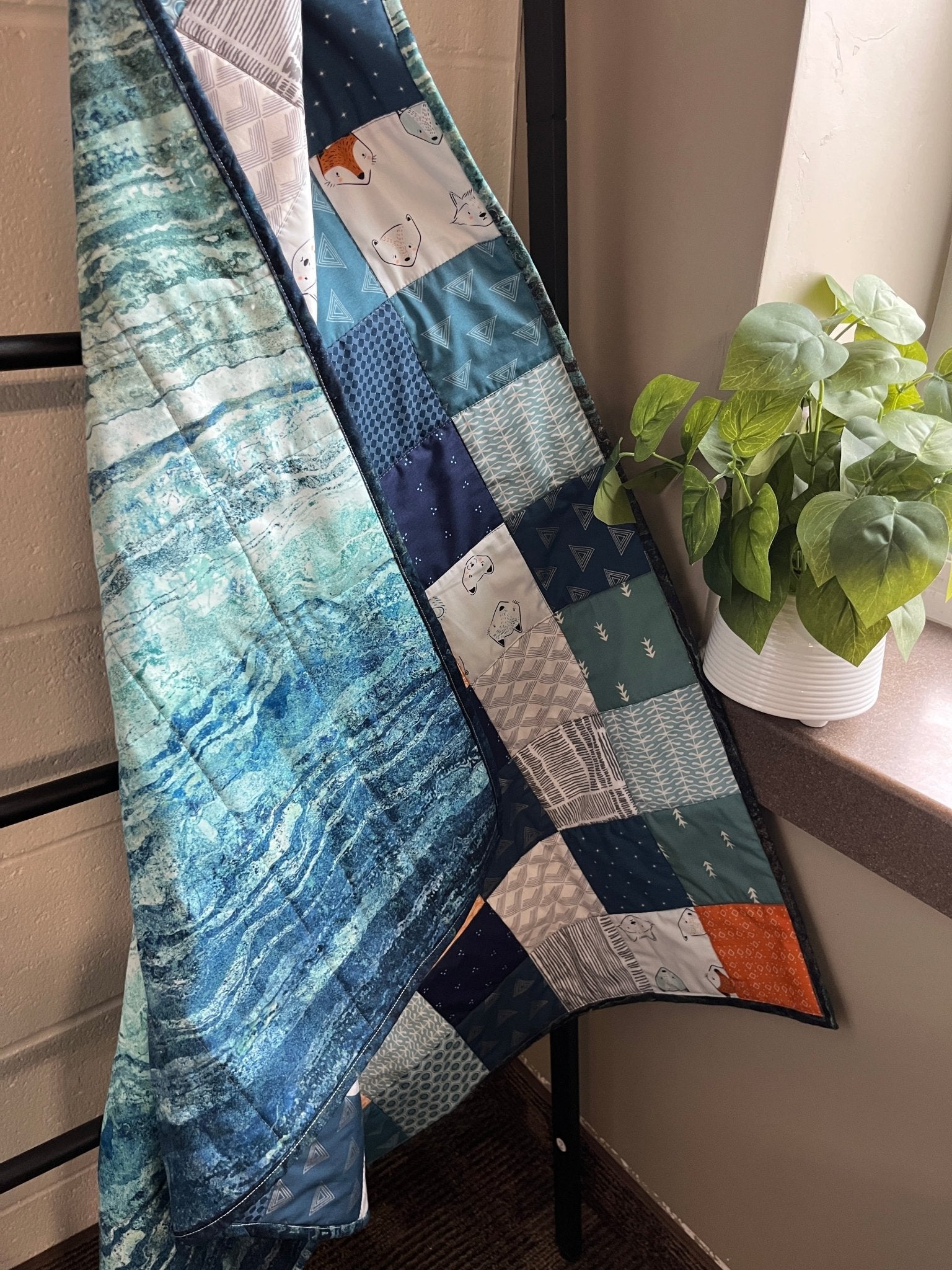 Woodland Mountain Baby Crib Quilt - The QuilTea Corner